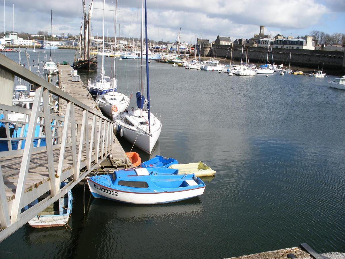 Hotel Modern Concarneau Bagian luar foto