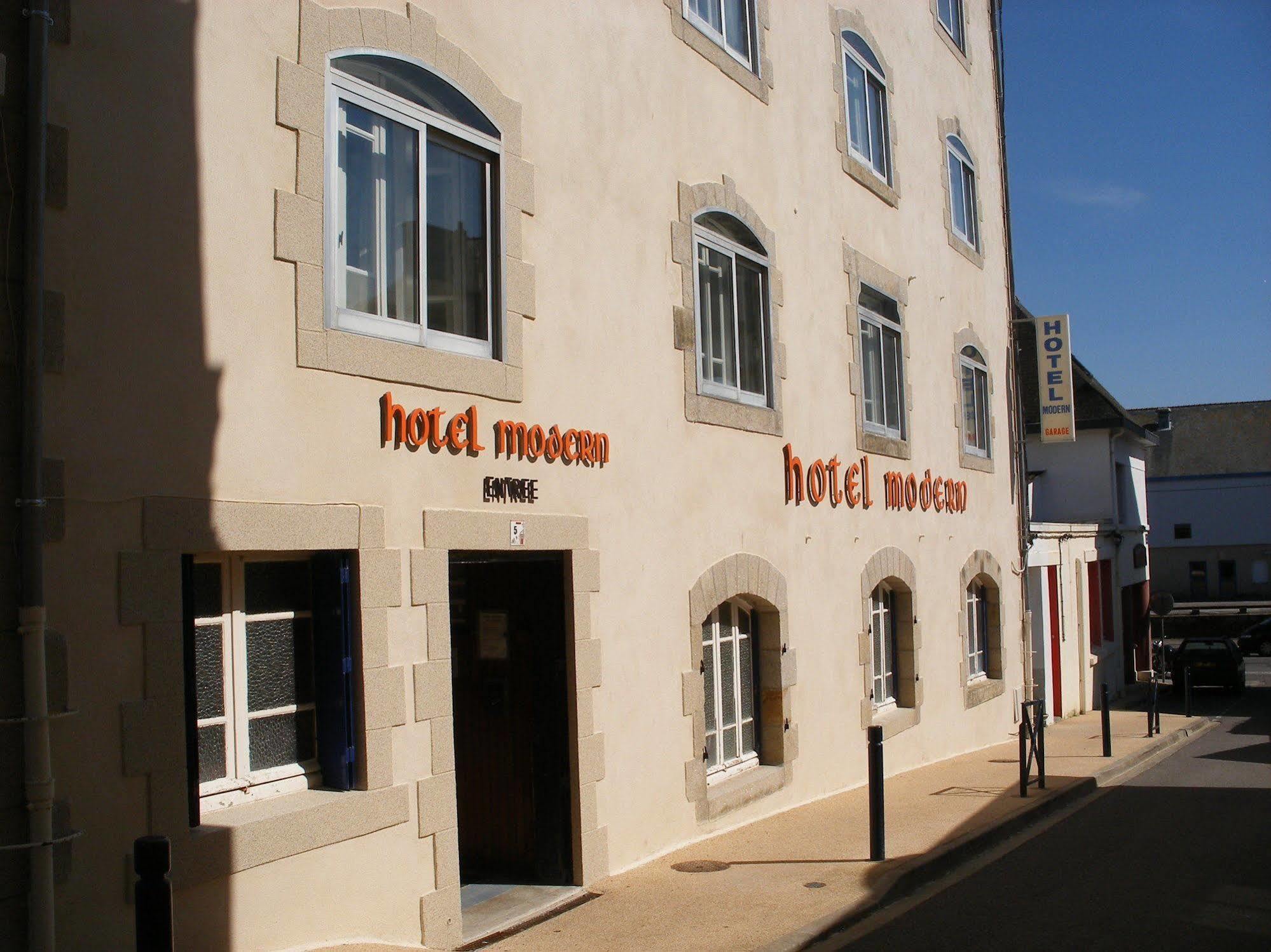 Hotel Modern Concarneau Bagian luar foto